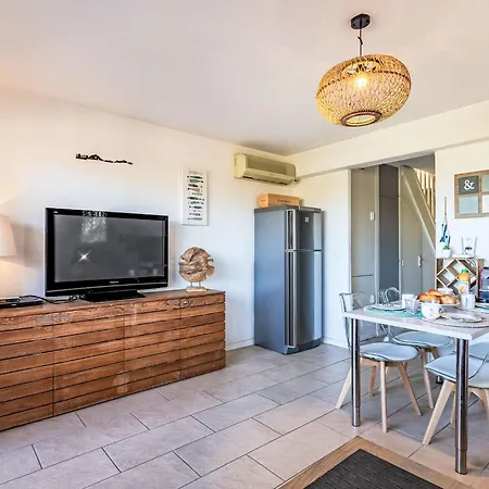 Les Marines-46 By Interhome Apartamento Gassin